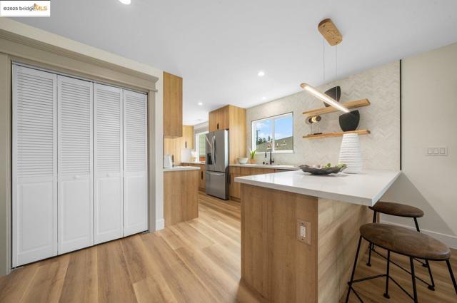 713 Midcrest Way, El Cerrito CA: https://media.crmls.org/mediaz/344c599c-abfb-45fc-b26c-fd105f362504.jpg