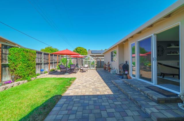 731 La Mesa Drive, Salinas CA: https://media.crmls.org/mediaz/344d3a13-bd4d-4272-b098-748b4c4c71bd.jpg
