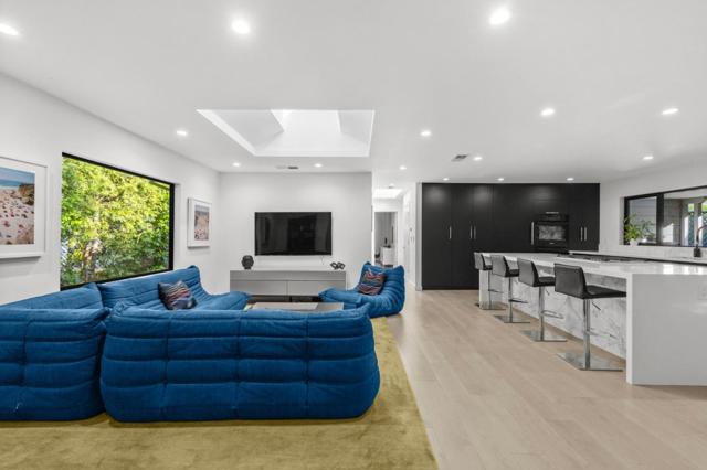 244 Roblar Avenue, Hillsborough CA: https://media.crmls.org/mediaz/344d53cd-3ed7-4abf-848d-413706f71456.jpg