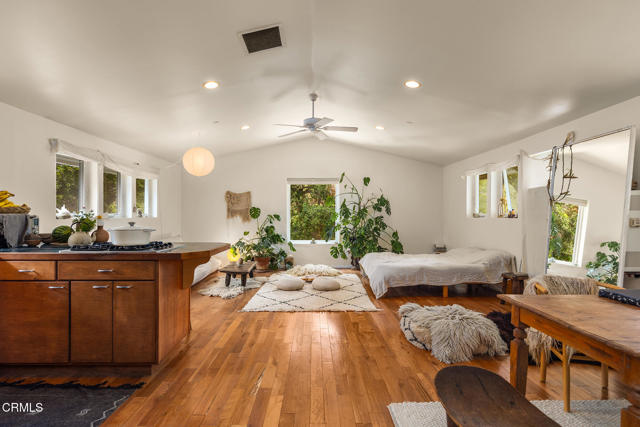 Detail Gallery Image 29 of 44 For 15990 Maricopa Hwy, Ojai,  CA 93023 - 4 Beds | 3 Baths