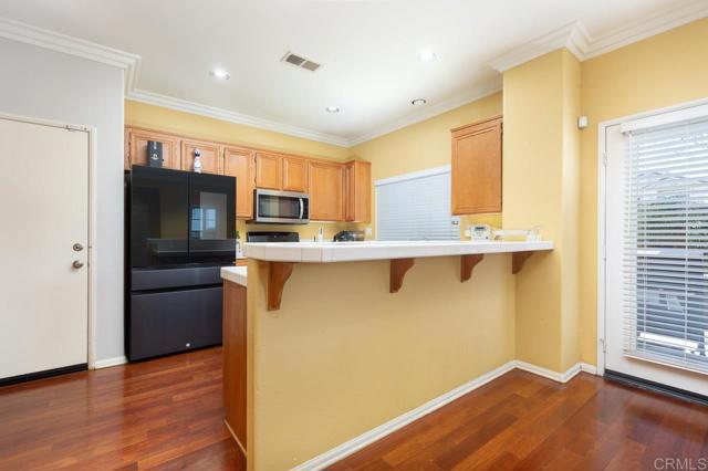 Detail Gallery Image 8 of 25 For 1306 Mill Valley Rd, Chula Vista,  CA 91913 - 3 Beds | 2/1 Baths
