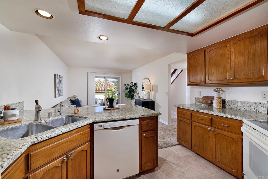 6926 Peach Tree Rd. - photo 14