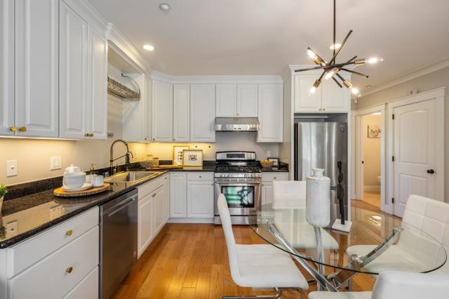1705 Palm Avenue, San Mateo CA: https://media.crmls.org/mediaz/344e1025-54d1-47d9-91a3-ea9258bb7a80.jpg