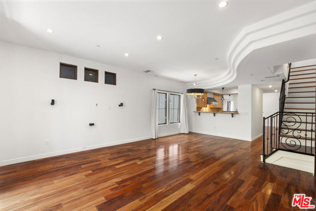 744 North Alfred Street, 104 photo 11