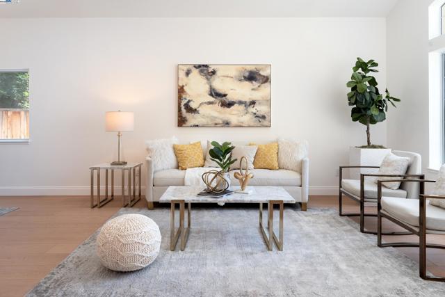 3846 Sheffield Cir, Danville CA: https://media.crmls.org/mediaz/344f4367-6017-47fa-a4a2-956d84ca43f7.jpg