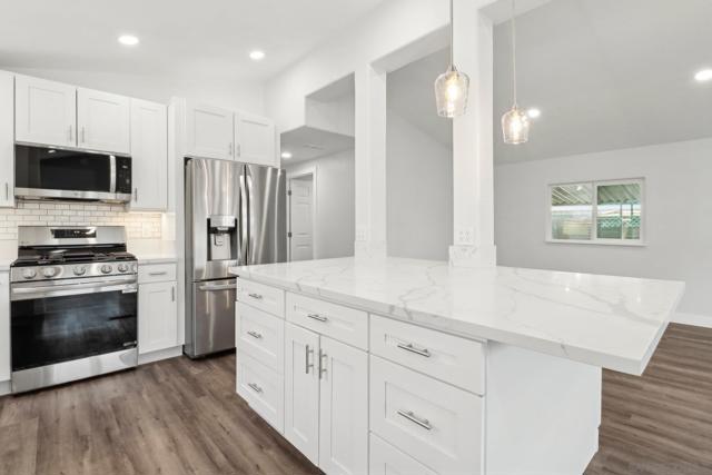 28890 Lilac Rd, Valley Center CA: https://media.crmls.org/mediaz/345012a3-9463-4449-8e15-61df55aa2896.jpg
