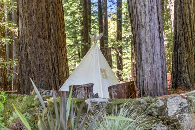 23110 Old Santa Cruz Highway, Los Gatos CA: https://media.crmls.org/mediaz/34501638-ad1d-49af-808b-651ebdb17372.jpg