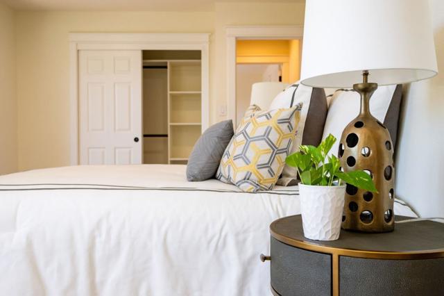 16089 Redwood Lodge Road, Los Gatos CA: https://media.crmls.org/mediaz/34506b06-8f18-4bd6-89a4-23f27a613f37.jpg
