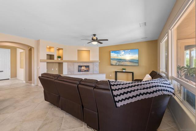 249 Via San Lucia, Rancho Mirage, California 92270, 3 Bedrooms Bedrooms, ,3 BathroomsBathrooms,Single Family Residence,For Sale,Via San Lucia,240015717SD