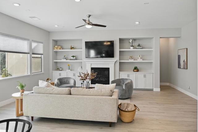 2954 Laredo Drive, Rocklin CA: https://media.crmls.org/mediaz/34518470-d4c3-438e-897b-dfd79559967a.jpg