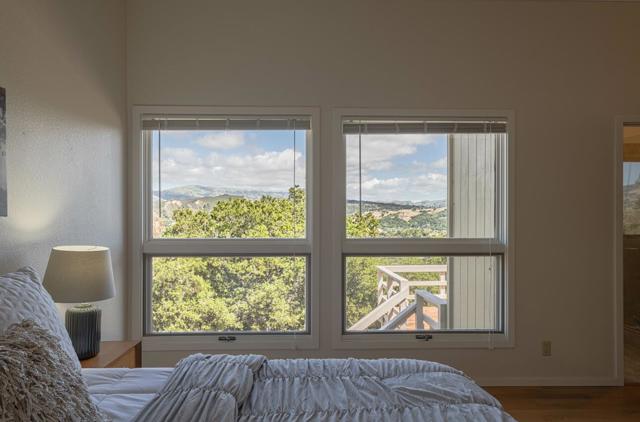 24935 Corte Poco, Salinas CA: https://media.crmls.org/mediaz/3452663f-34f3-4a05-a00c-d62671f3093d.jpg