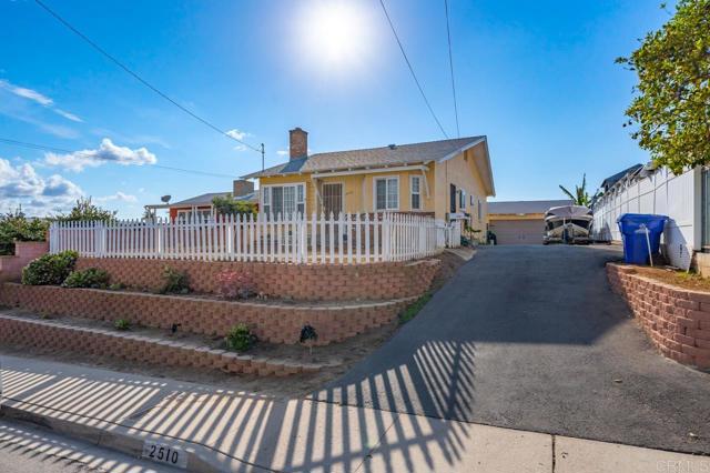 Image 18 of 64 For 2510 Calle Gaviota
