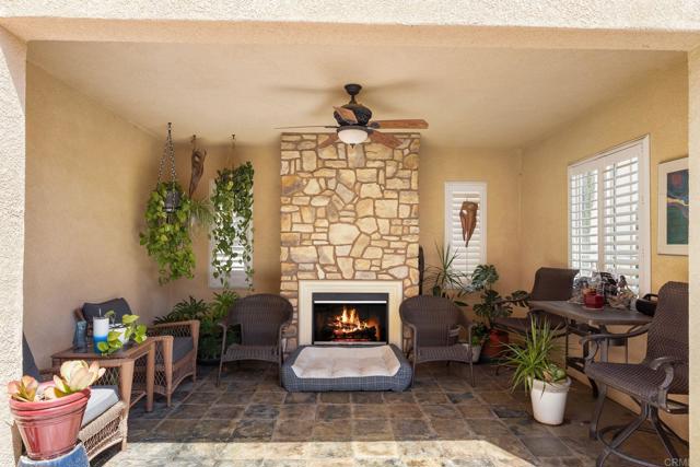 Detail Gallery Image 6 of 51 For 31912 via Santa Elena, Winchester,  CA 92596 - 5 Beds | 4 Baths