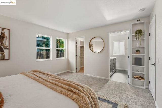 1311 Madison PL, Woodland CA: https://media.crmls.org/mediaz/3455e951-4ca3-455f-a602-21e5ba1ccda4.jpg