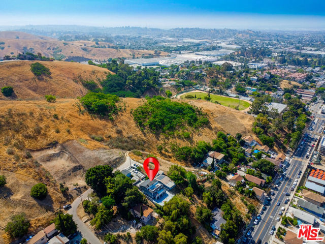 2617 Sierra Street, Los Angeles CA: https://media.crmls.org/mediaz/345661fa-e8ec-4a86-99d4-8f705a96f14f.jpg
