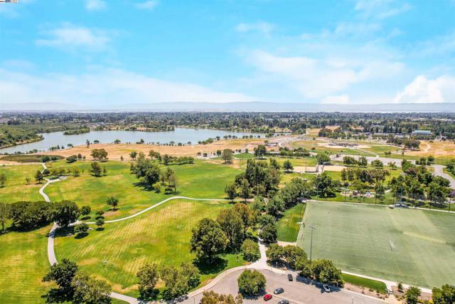 184 Stevenson Blvd, Fremont CA: https://media.crmls.org/mediaz/34569bfa-a8e1-4f18-bf47-0a2f63713da6.jpg