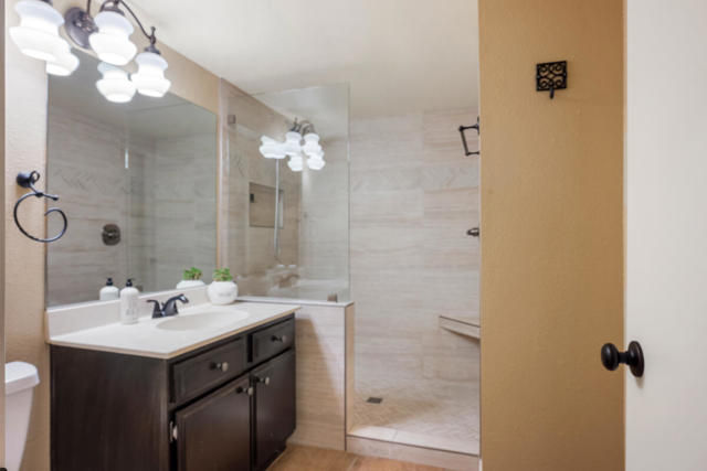 82208 Cochran Drive, Indio CA: https://media.crmls.org/mediaz/34570da2-41cb-4abf-871d-e483800ad1ee.jpg