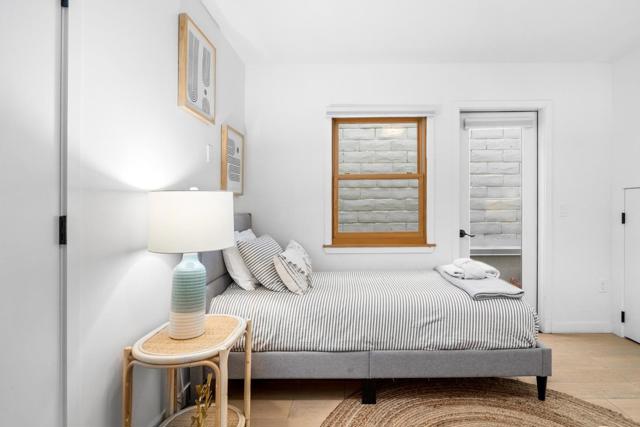 208 Capitola Avenue, Capitola CA: https://media.crmls.org/mediaz/345936d5-5487-46d0-a57a-4b321917ebc2.jpg