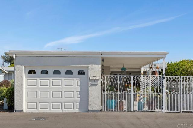 Detail Gallery Image 32 of 32 For 3552 Bartlett Ave, Oceanside,  CA 92057 - 2 Beds | 2 Baths