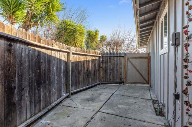 1005 Jones Court, Redwood City CA: https://media.crmls.org/mediaz/3459e054-268c-48ce-8b23-a0aa0da7d34a.jpg