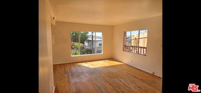 1721 Kilbourn Street photo 7