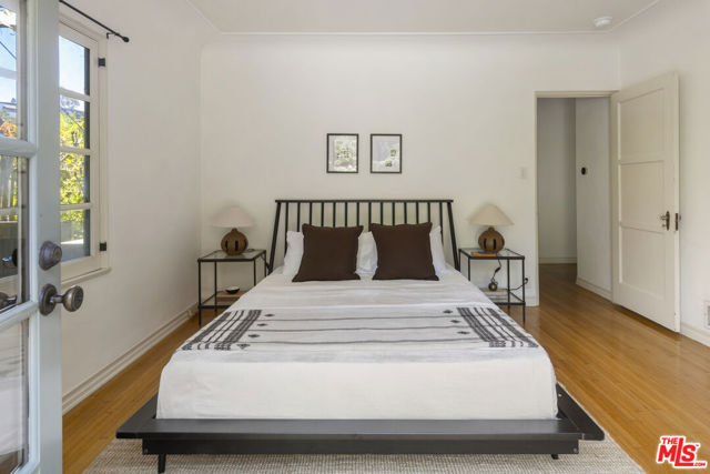 2961 Effie Street, Los Angeles CA: https://media.crmls.org/mediaz/345ab24c-97b6-4355-a680-390c1d75ce90.jpg