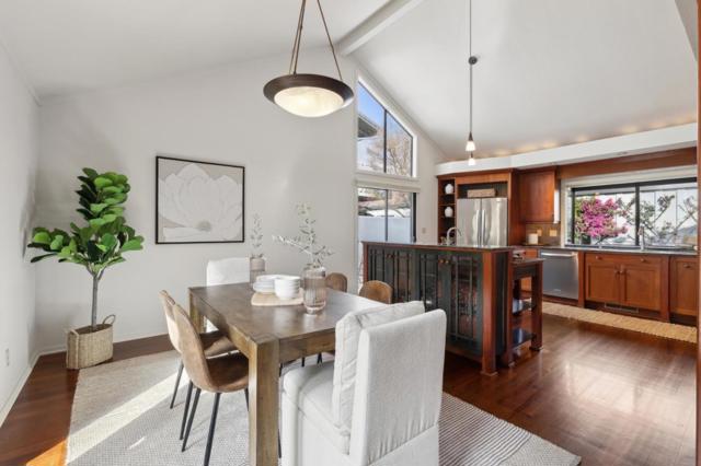 28064 Heron Court, Carmel CA: https://media.crmls.org/mediaz/345aef95-7cba-431c-807d-9cd2f6ad601e.jpg