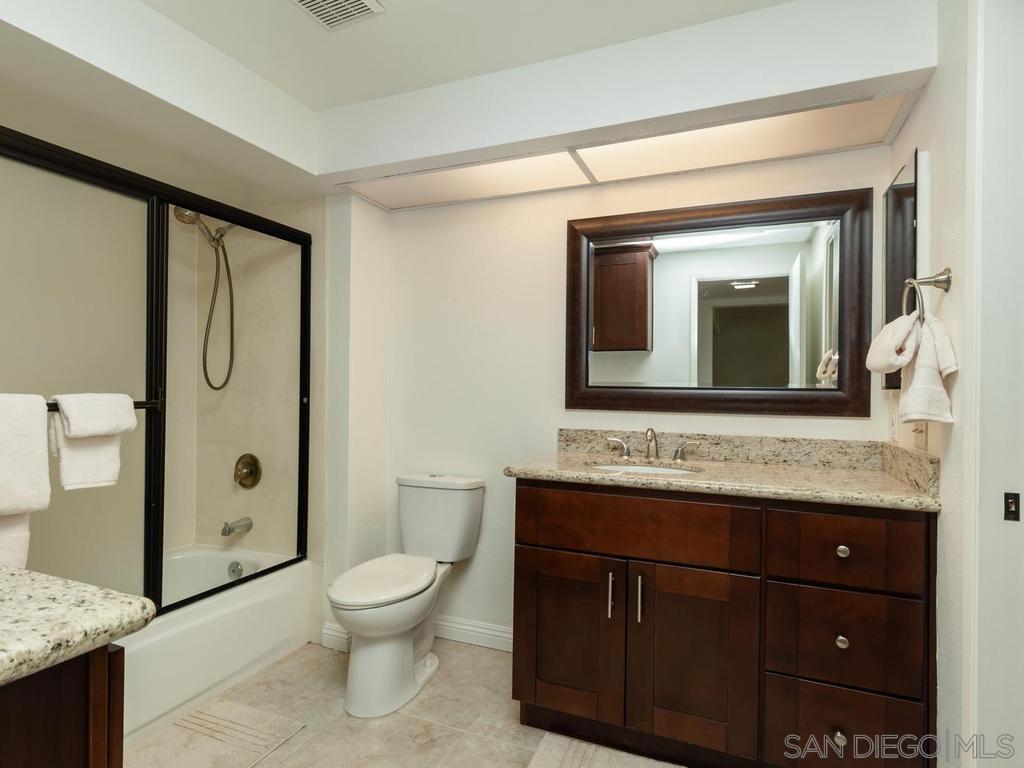 7301 Calle De Fuentes - photo 17