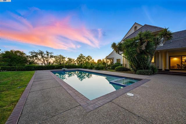 Image 43 of 60 For 4103 Greenoaks Way