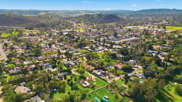 Detail Gallery Image 6 of 12 For 14840 Crocker Rd, Poway,  CA 92064 - – Beds | – Baths