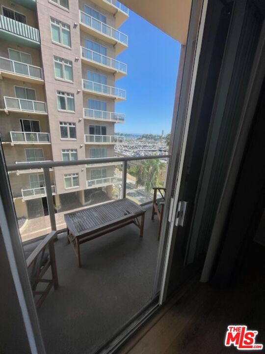 388 E Ocean Boulevard, Long Beach CA: https://media.crmls.org/mediaz/345c0db9-5c95-45a3-95a2-88df4958c277.jpg
