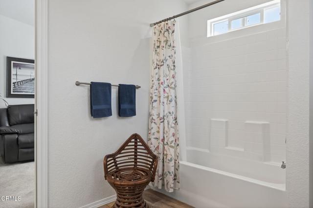 1075 Loma Drive, Ojai CA: https://media.crmls.org/mediaz/345c3155-8cc0-4c3c-86f0-85d2deb314c4.jpg