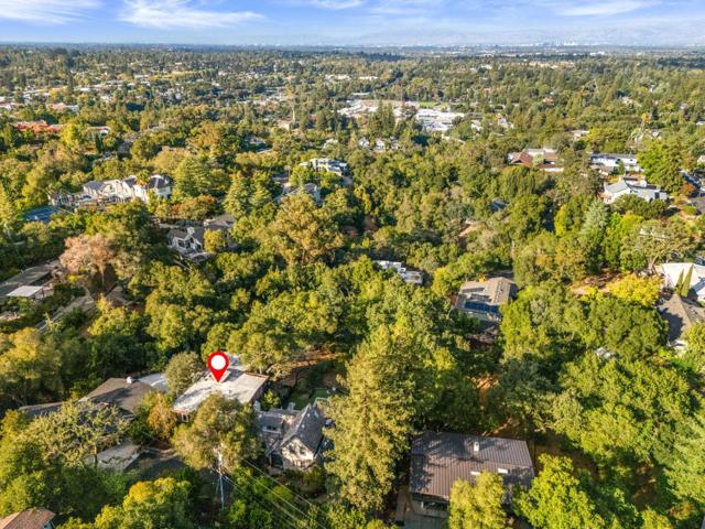 28 Orchard Street, Los Gatos CA: https://media.crmls.org/mediaz/345c349a-9e7f-42b8-ad7e-604f902b6161.jpg