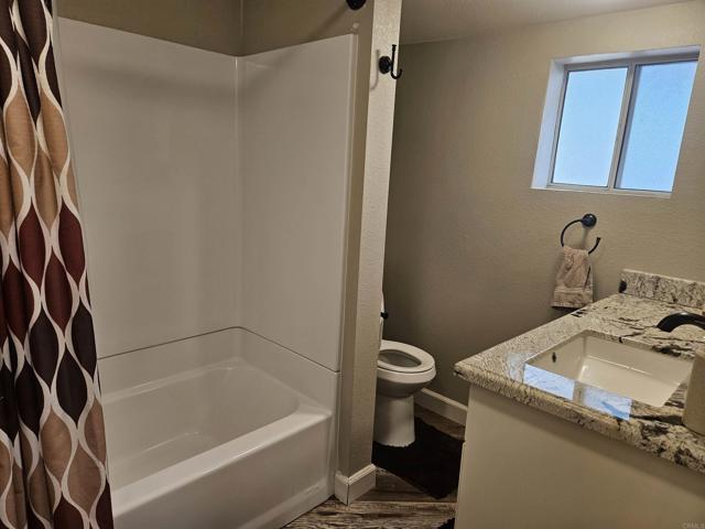 Detail Gallery Image 12 of 51 For 40275 Avenida Cerrovista, Cherry Valley,  CA 92223 - 3 Beds | 2 Baths