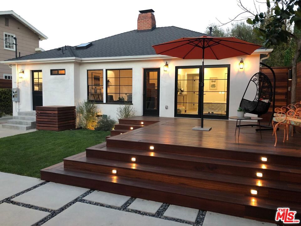 4217 Irvine Avenue