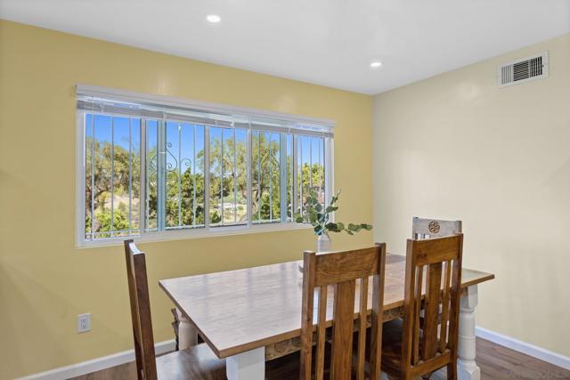 12220 Valhalla Drive, Lakeside CA: https://media.crmls.org/mediaz/345dbf25-8ea5-4fc1-8c2d-eb1b9d2546ea.jpg