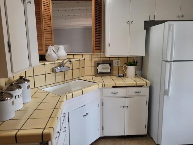 297 N San Anselmo Avenue, San Bruno CA: https://media.crmls.org/mediaz/345dfc2a-47ea-4a15-bb61-63a69b4e70b6.jpg