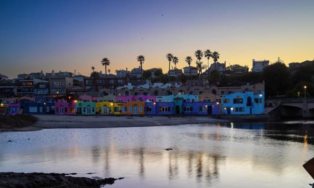 1500 Wharf Road, Capitola CA: https://media.crmls.org/mediaz/345e20c6-f635-4c47-8dd5-2c5b36e09c3c.jpg