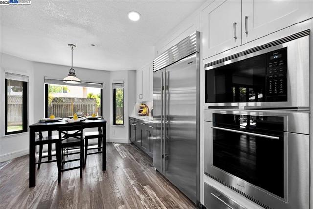 1890 Conte Way, Morgan Hill CA: https://media.crmls.org/mediaz/345fc8bf-7ca8-4406-9bb2-ceff958e469c.jpg