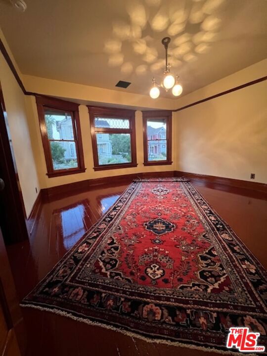 1340 Carroll Avenue, Los Angeles CA: https://media.crmls.org/mediaz/345fe158-d353-4684-b260-36da76ea8c63.jpg
