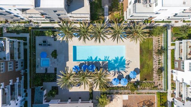 Detail Gallery Image 3 of 34 For 3001 Bravo Loop #1,  Chula Vista,  CA 91915 - 3 Beds | 3 Baths