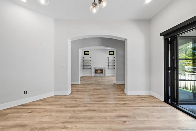 3160 Goldfinch St, San Diego CA: https://media.crmls.org/mediaz/34606f65-cfcb-467b-a9ec-62d4c0b7ab37.jpg