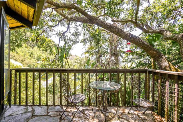 21 Red Rock Way, San Rafael CA: https://media.crmls.org/mediaz/34607b3f-b562-4c6e-bbcd-51e2e34b202a.jpg