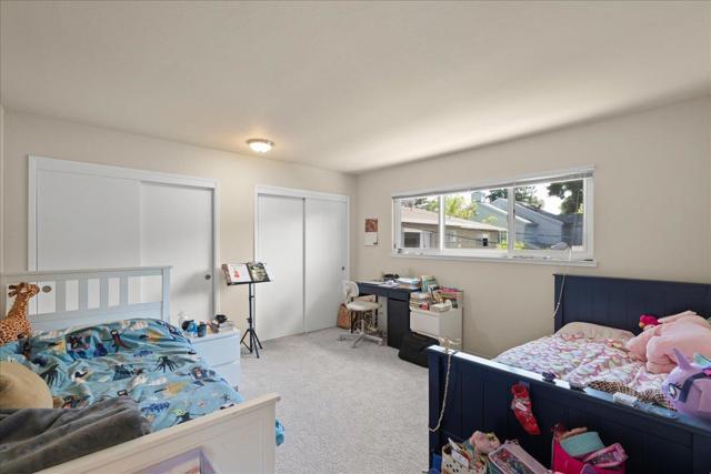 933 Florence Lane, Menlo Park CA: https://media.crmls.org/mediaz/3460a319-81cc-4690-89c6-0c5ad5f272fe.jpg