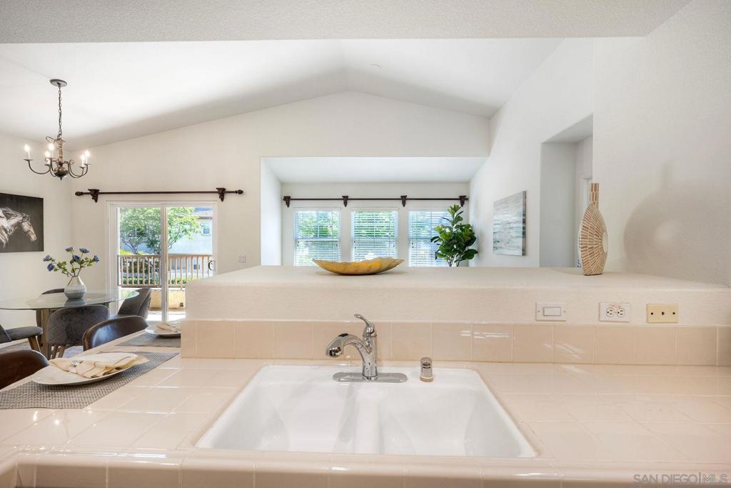 10334 Scripps Poway Pkwy - photo 7