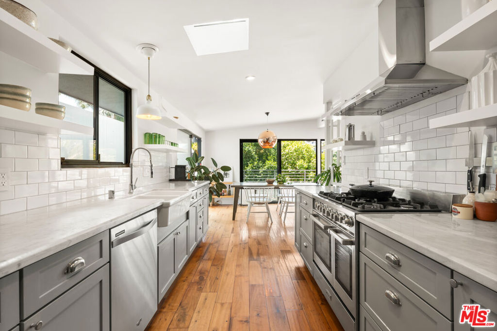 MLS #26874909 image #2