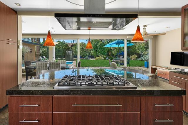 1175 E Cactus Road, Palm Springs CA: https://media.crmls.org/mediaz/34627976-bfb5-419a-85b7-71ab12683170.jpg