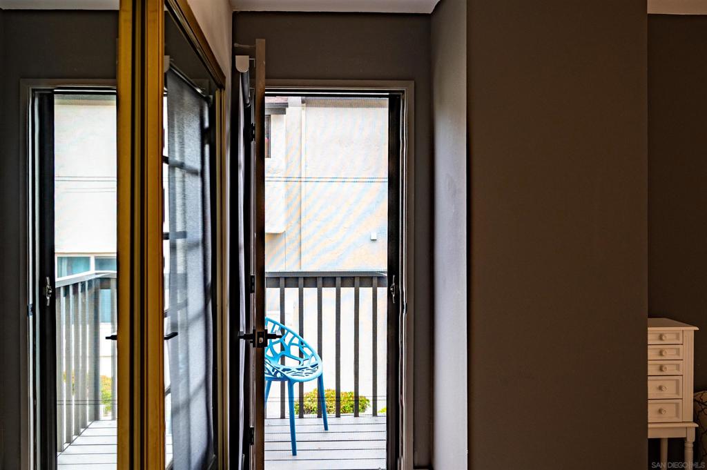 MLS #250037852SD image #27