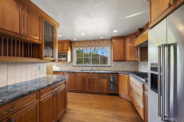 Detail Gallery Image 33 of 73 For 10945 Puebla Dr, La Mesa,  CA 91941 - 3 Beds | 2/1 Baths