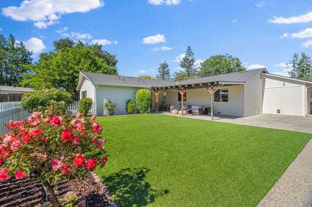 955 Norin Court, Campbell CA: https://media.crmls.org/mediaz/3464a891-fd6f-4b6b-b723-e90f1518c2c9.jpg